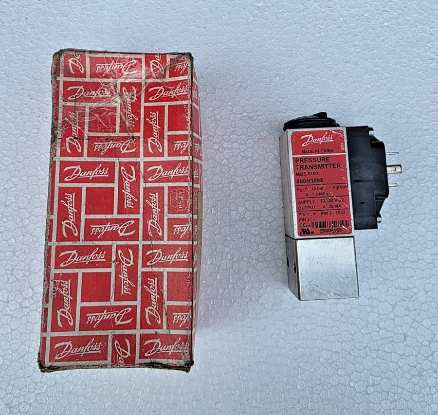 Датчик давления DANFOSS PRESSURE TRANSMITTER MBS 5100 060N1098 0 TO 15 BAR — фото лота 2