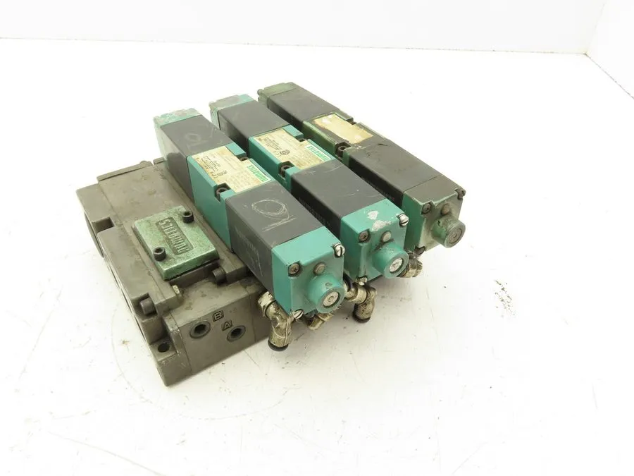 Электромагнитный клапан Numatics 081SS500M000061 Pneumatic Air Solenoid Manifold