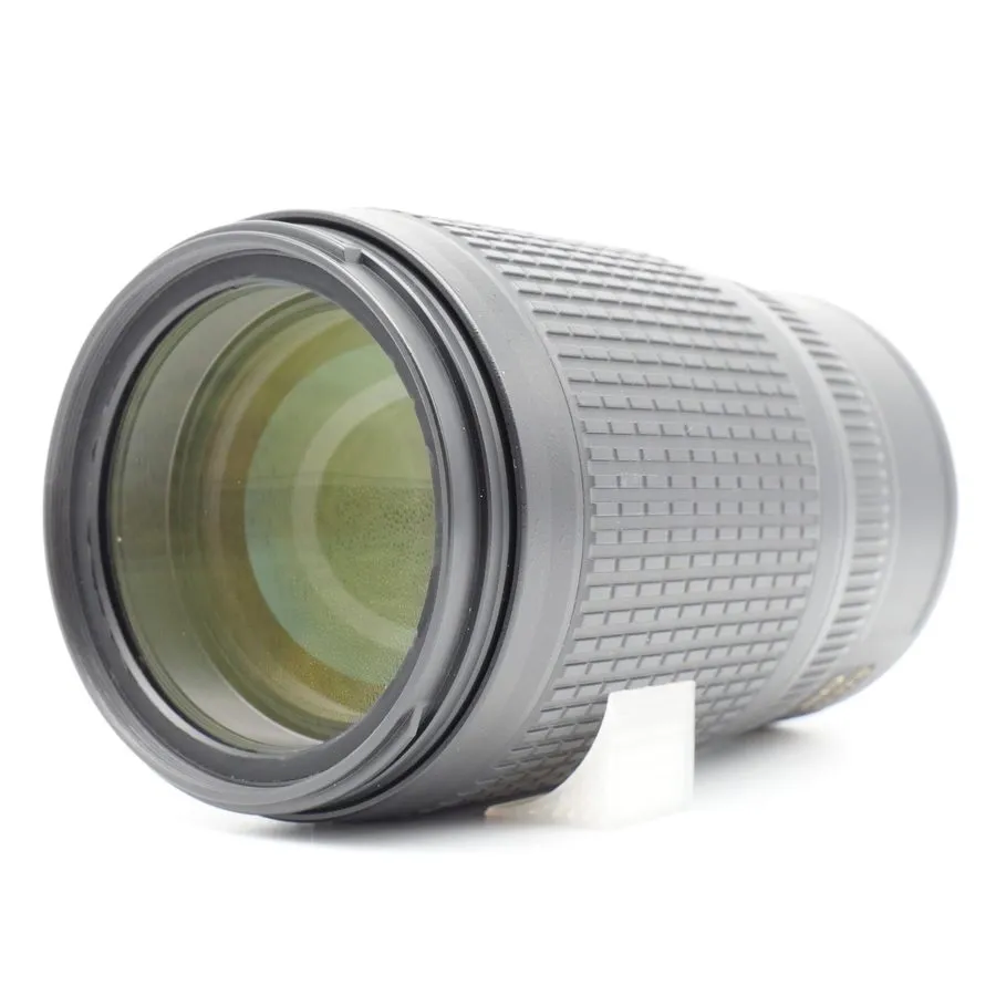 Объектив Nikon AF-S DX NIKKOR 55-300mm f/4.5-5.6G ED VR Telephoto Zoom Lens