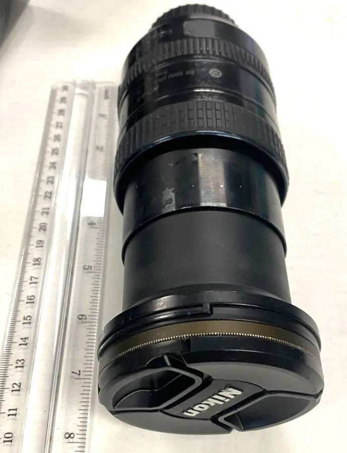 Объектив Nikon Lens DX SWM VR ED IF Aspherical ∅72 AF-S Nikkor 18-200mm f.35-5.6