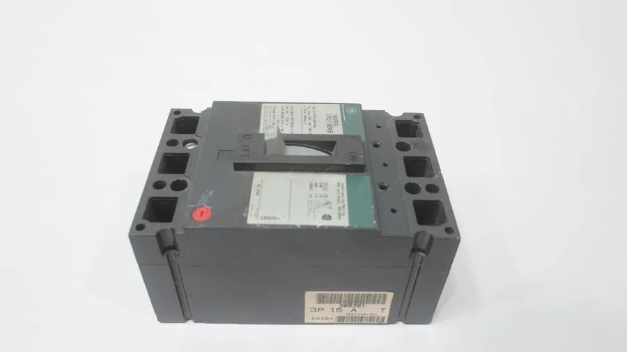 Автоматический выключатель GE TED134015WL 15A 3-Pole 480V AC E-Frame Circuit Bre