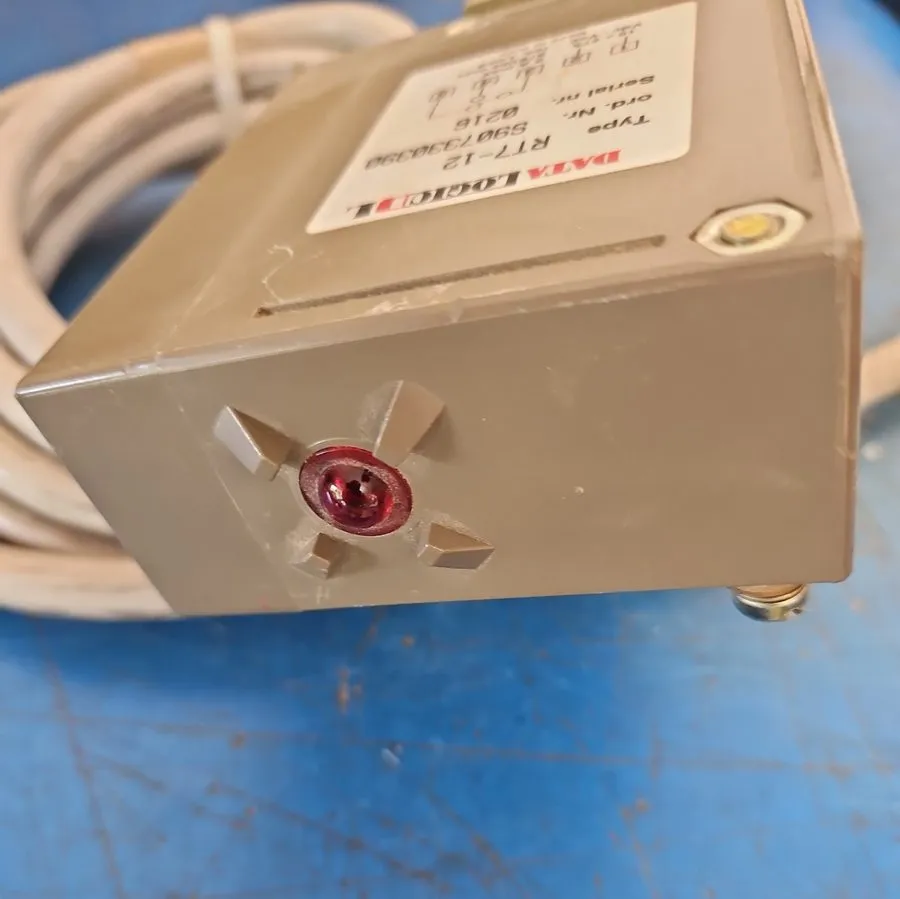 Фотоэлектрический датчик DATALOGIC RT7-12T photoelectric sensor — фото лота 2