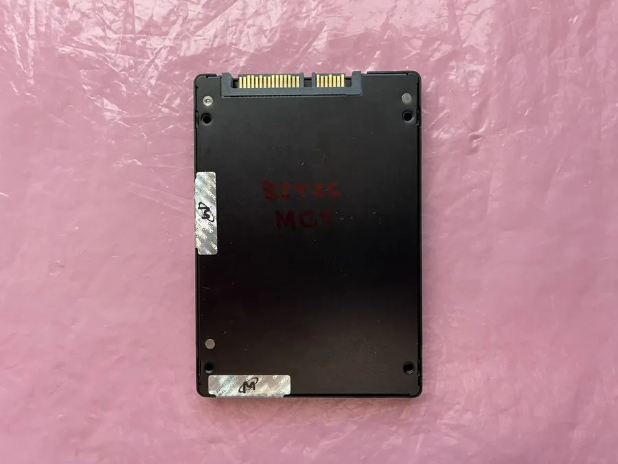 SSD-накопитель Micron 5300 PRO 1.92TB 2.5" SATA SSD MTFDDAK1T9TDS with low life 