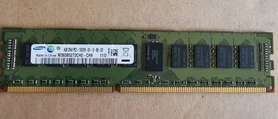 Модуль памяти Samsung M393B5273CH0-CH9 4GB PC3-10600R DDR3 Server Ram A794