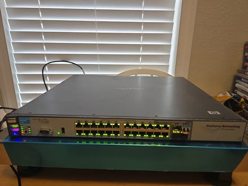 Коммутатор HP J9049A 2900-24G 24 Port Managed Gigabit Switch