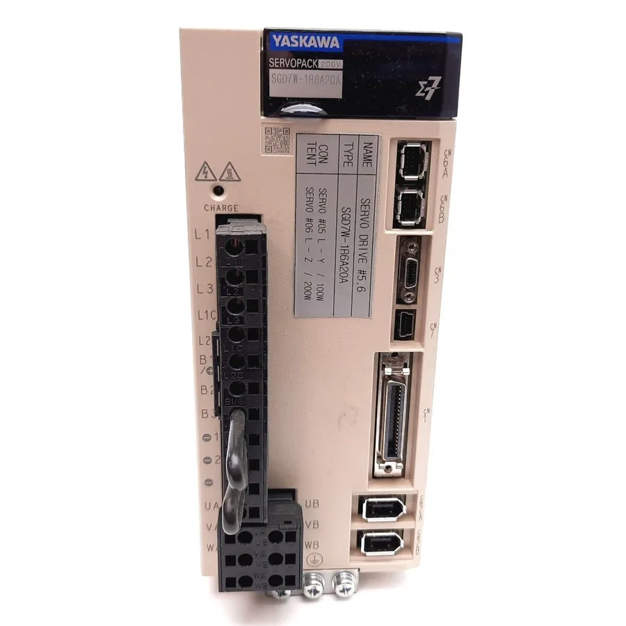 Сервопривод YASKAWA SIGMA7 SGD7W-1R6A20A SERVOPACK 200W