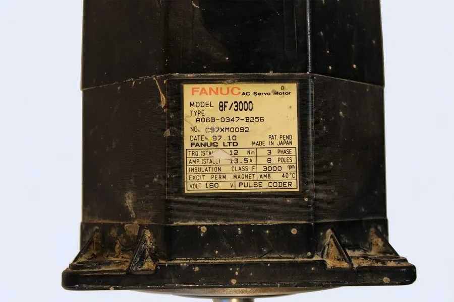 Серводвигатель FANUC AC SERVO MOTOR A06B-0347-B256 (NO ENCODER) — фото лота 1