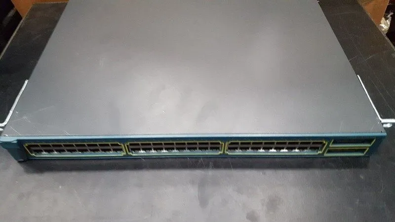 Коммутатор CISCO CATALYST 3550 WS-C3550-48-SMI (R4S13.3+.6)