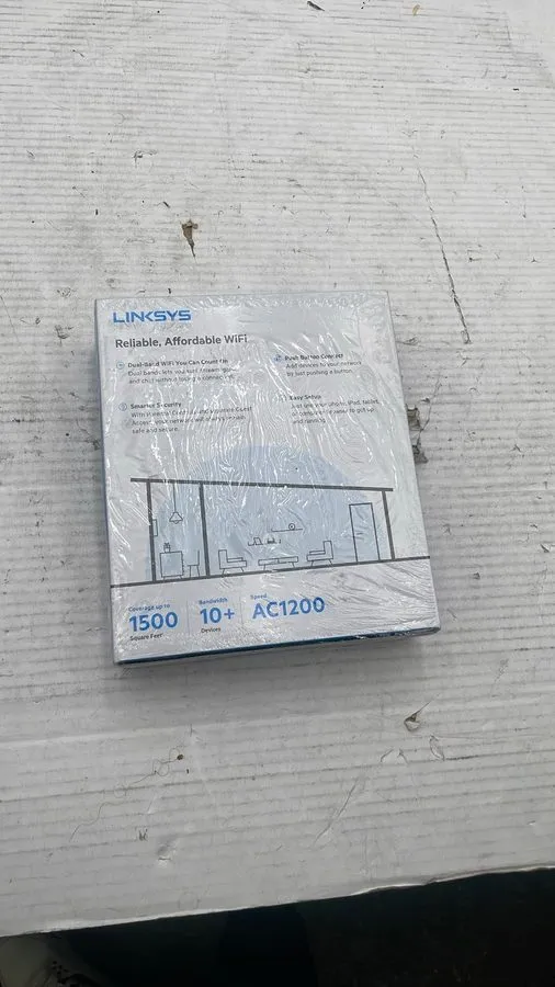 Маршрутизатор Linksys AC1200 Dual-Band WiFi 5 Router Model E5600