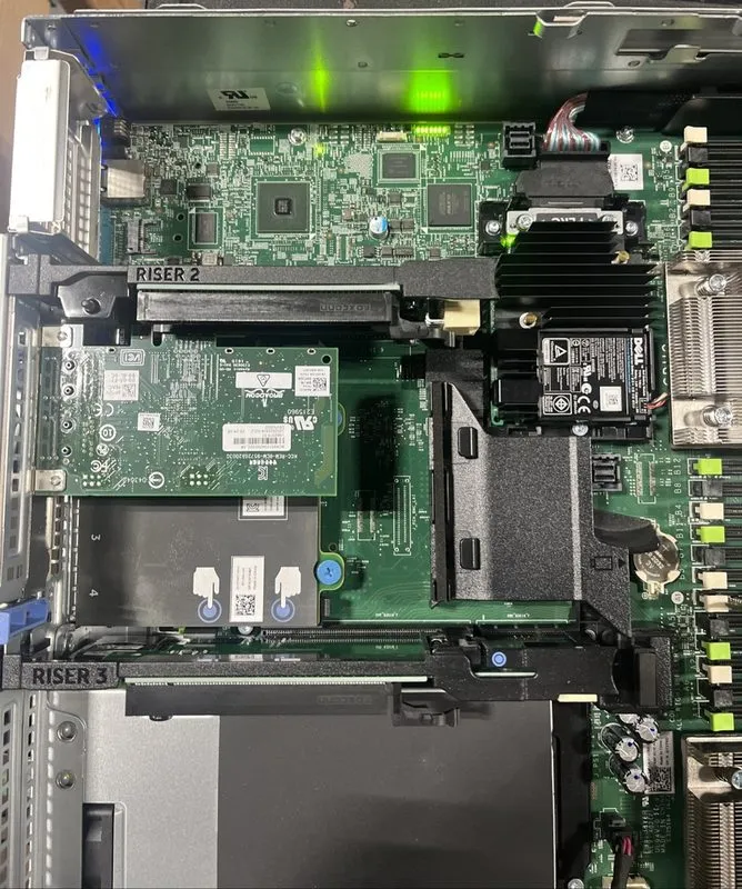 Сервер DELL R730 16SFF 2x 2697Av4 2.6GHz =32 Cores 256GB H730 2x 1.2TB SAS 4xRJ4 — фото лота 3