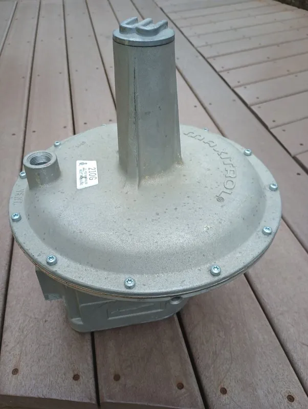 Трубопроводная арматура Maxitrol 210G-3 3 NPT Gas Pressure Regulator 26000000 BT — фото лота 2