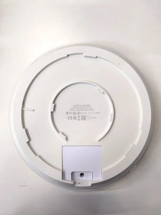 Точка доступа Wi-Fi Ubiquiti UniFi 6 Long-Range Access Point U6-LR WiFi 6 PoE
