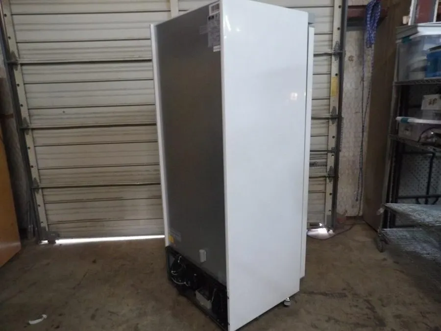 Холодильный шкаф Arctic Air AWR25 25CuFt Single Door Reach-In Refrigerator — фото лота 2