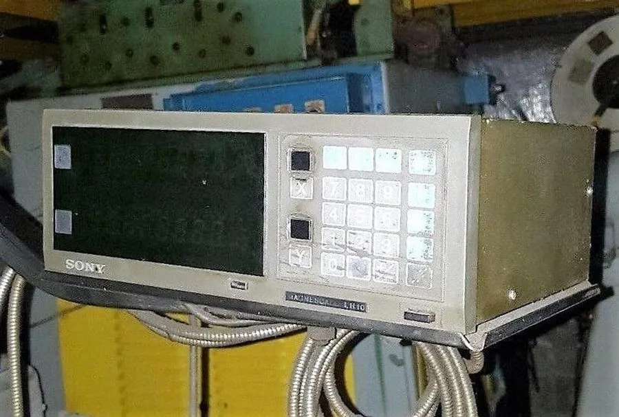 Оборудование ЧПУ 8" W 18" L MITSUI MSG-250H2AH, 1989, 3X AUTO FEEDS, AUTO IDF SU — фото лота 2