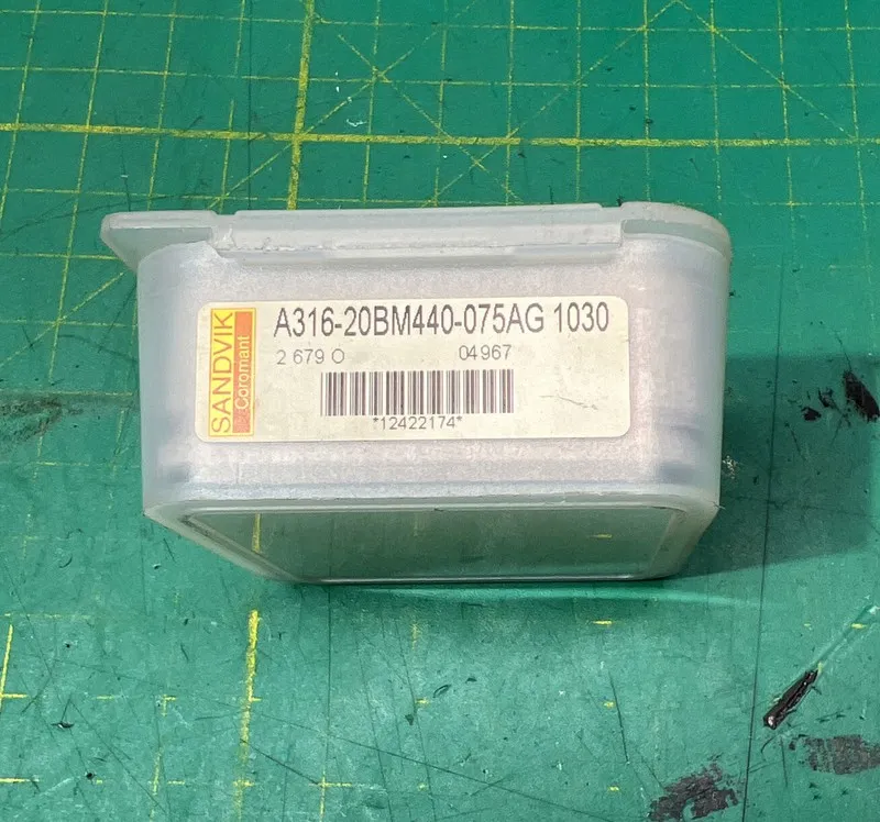 Режущий инструмент SANDVIK A316-20BM440-075AG SOLID CARBIDE ENDMILL HEAD — фото лота 1