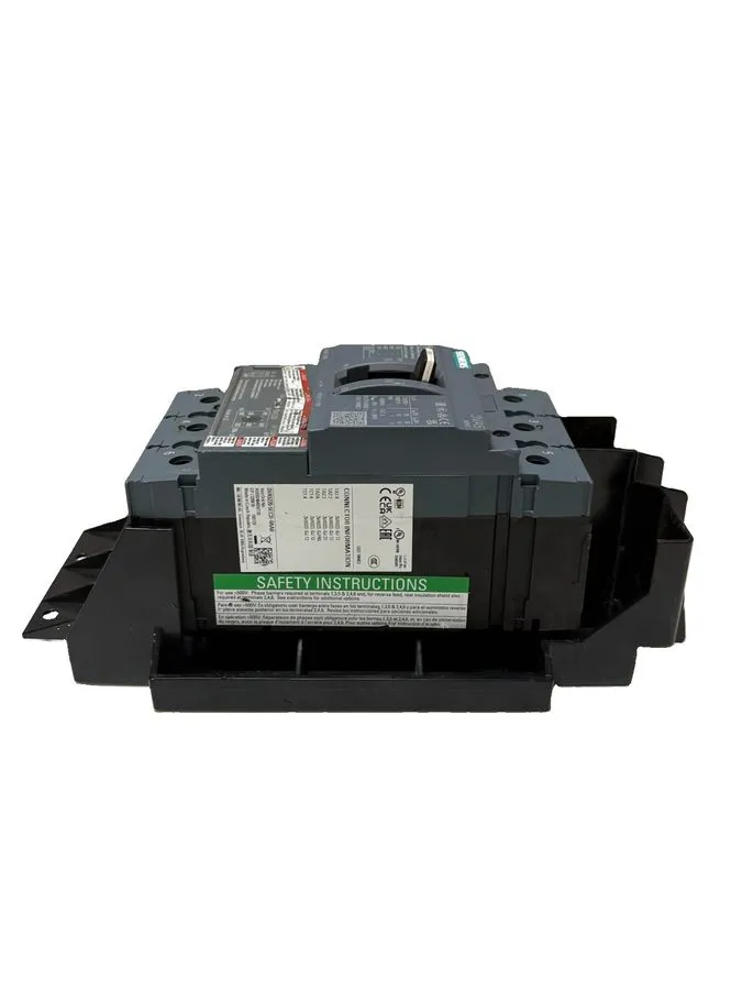Автоматический выключатель Siemens 3VA5220-5EC31-0AA0 Circuit Breaker 200A 3-Pol — фото лота 2