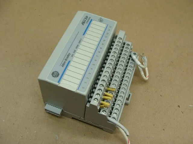 Модуль ввода-вывода Allen-Bradley Flex I/O 1794-IB16 24VDC SINK INPUT