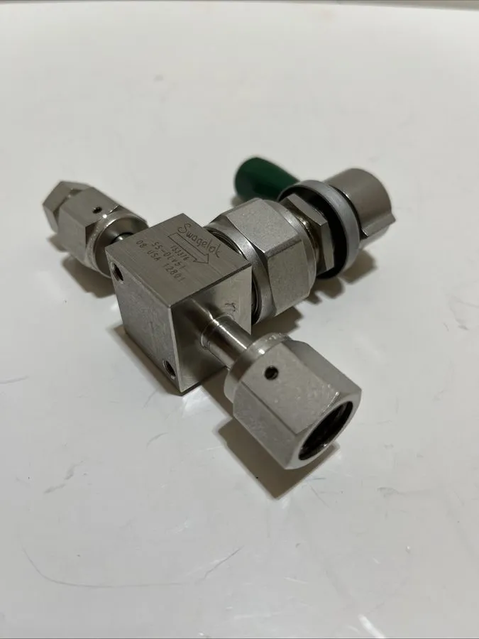 Клапан Swagelok SS-DLV51 High Purity, Pressure Diaphragm Sealed Valve FNSP