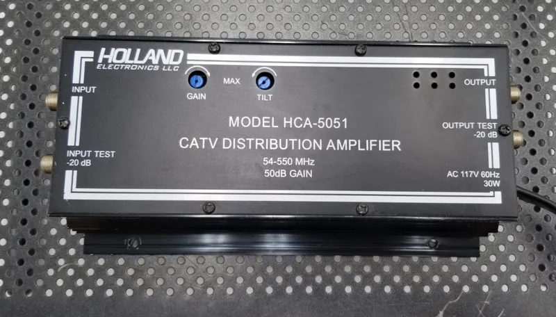 Усилитель ТВ-сигнала Holland HCA-5051 CATV Distribution Amplifier 54-550 MHz 50d