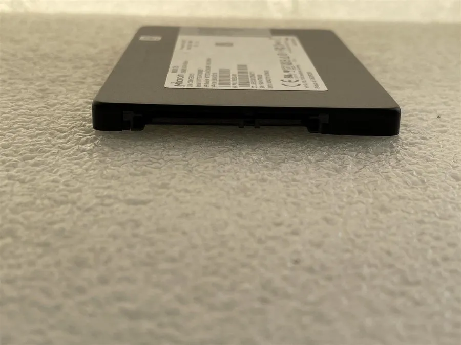SSD-накопитель Micron 256GB 1100 SSD SATA 2.5" Solid State Drive MTFDDAK256MBF