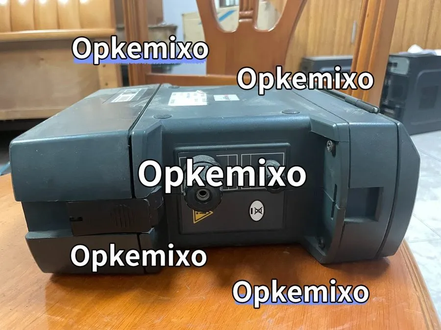 Тестер MEGGER DLRO10X digital micro ohmmeter