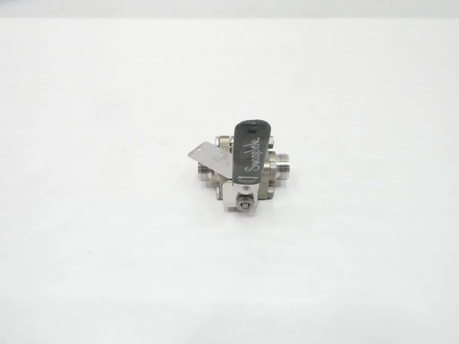 Клапан Swagelok SS-63ES12 Manual Stainless Ball Valve 3/4in Npt