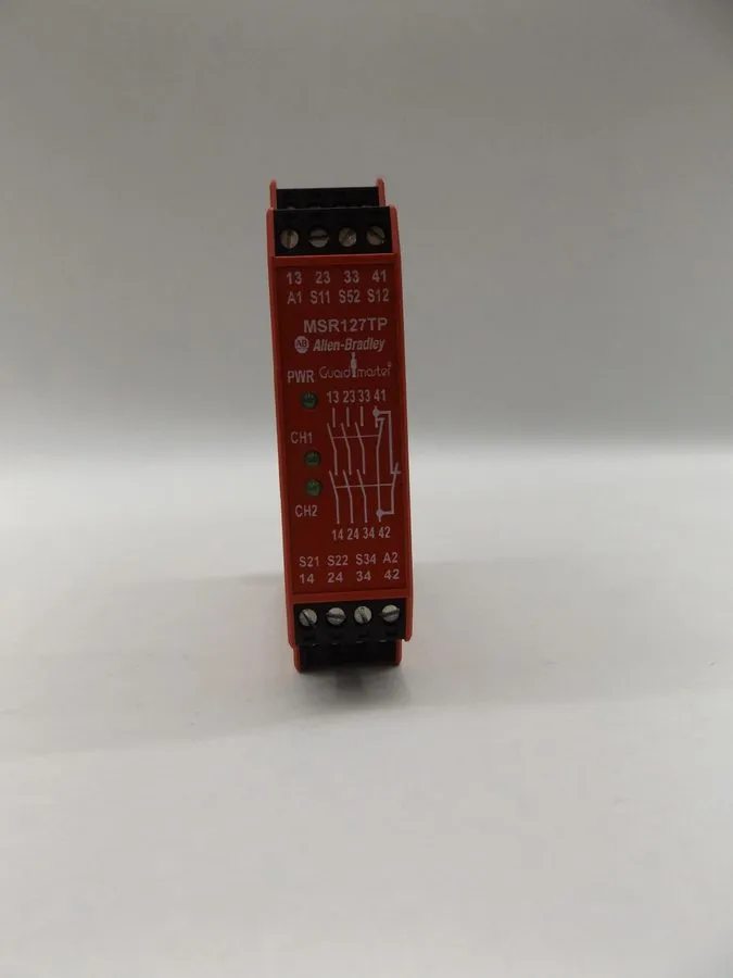 Реле безопасности Allen Bradley 440R-N23131 GuardMaster MSR127TP Safety Relay