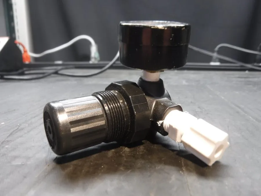Регулятор давления Imi Norgren R07-200-RGKA Pneumatic Regulator 300psi 0-100psi/