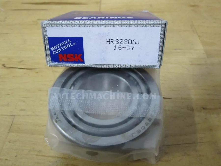 Подшипник HR32206J NSK Taper Roller Bearing Cone & Cup Set