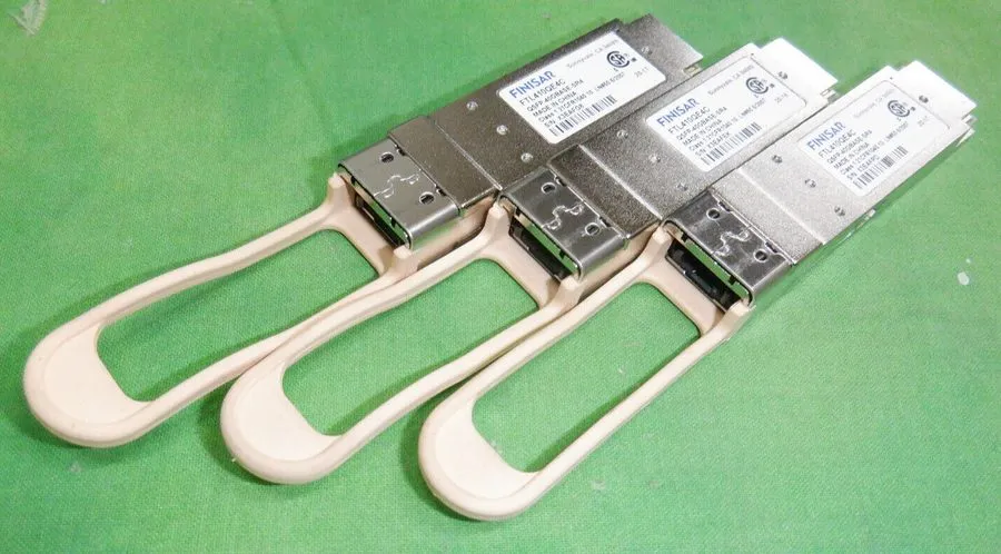 Трансивер Finisar FTL410QE4C QSFP- 40G-SR4 QSFP+ Multi Mode Transceiver