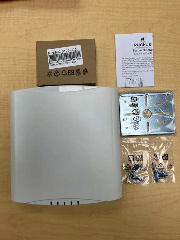 Точка доступа Wi-Fi Ruckus 901-R610-US00 ZoneFlex R610 Wave 2 Wireless Access Po