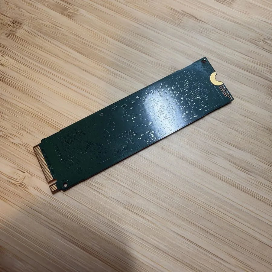 SSD-накопитель Samsung PM981a m.2 1TB NVME 2280 PCIe SSD OPAL MZ-VLB1T0B