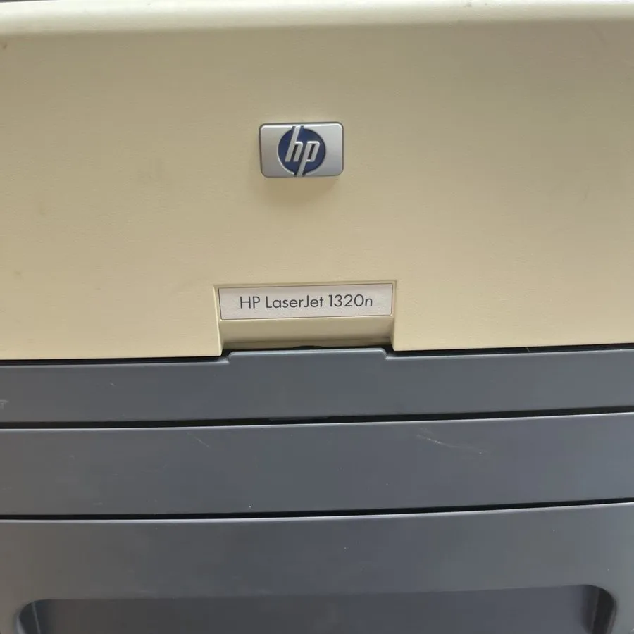 Лазерный принтер HP LaserJet 1320n Workgroup Network Laser Printer Q5928A