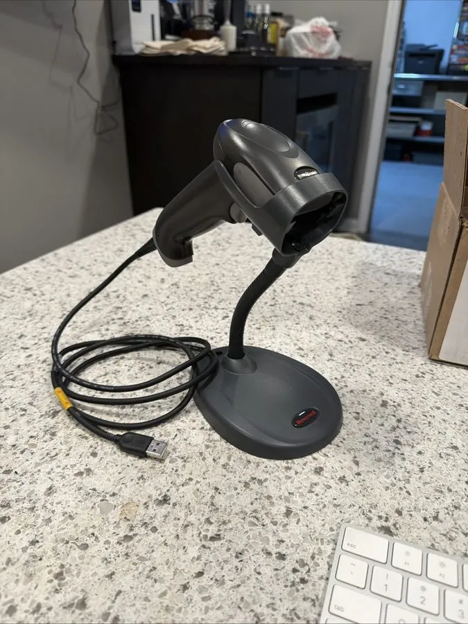 Сканер штрих-кода Honeywell Voyager XP 1470G 2D Barcode Scanner 1470G2D-2-N-INT 