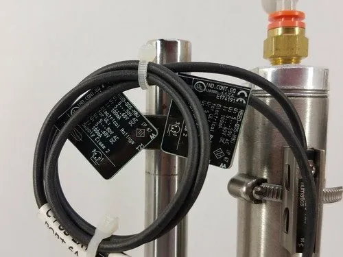 Пневмооборудование Numatics SH10603LB1XCSB Pneumatic Linear Slide (1 1/16" Bore, — фото лота 3
