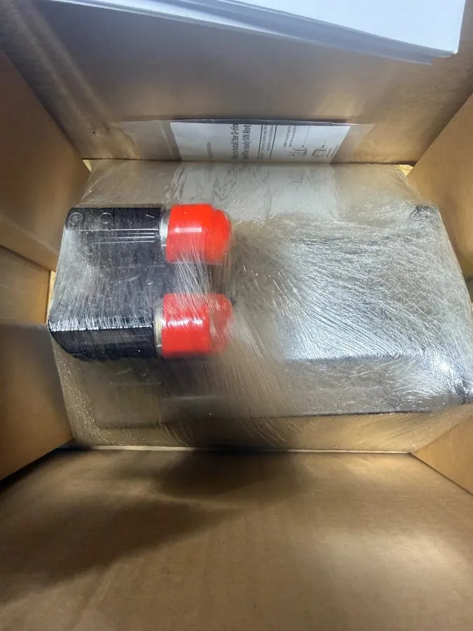 Серводвигатель Allen-Bradley MPL-B430P-MK72AA Servo Motor Spot stocks — фото лота 1