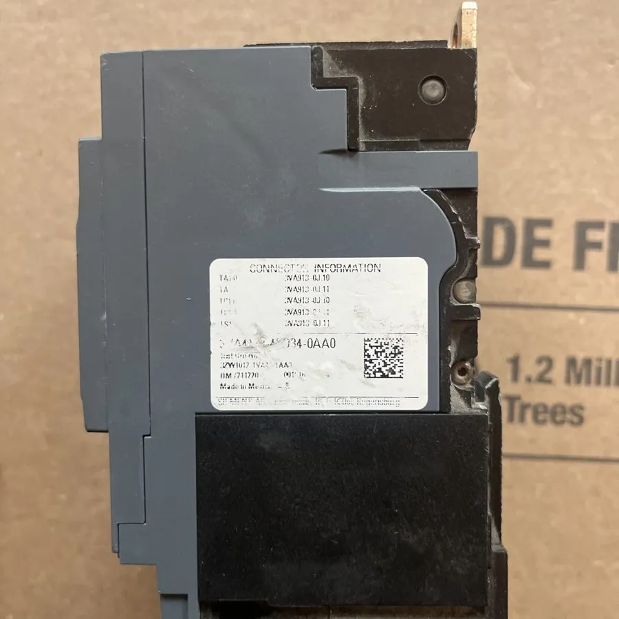Автоматический выключатель SIEMENS 3VA4112 4ED34 0AA0 3 Pole 125 AMP 3VA4 Frame