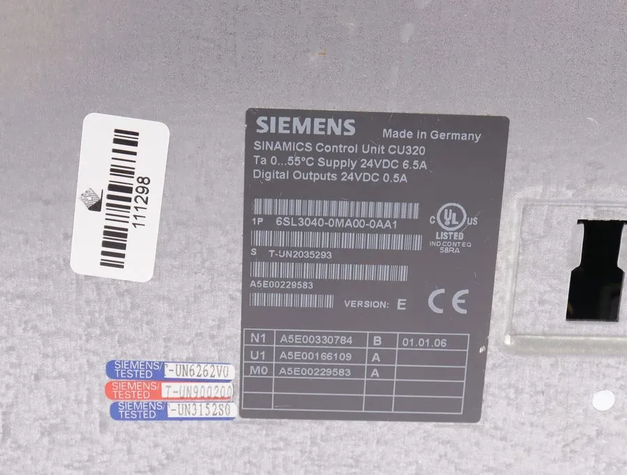 Сервопривод Siemens SINAMICS CU320 Servo Drive 6SL3040-0MA00-0AA1 24VDC 6.5A Dig