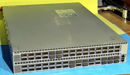 Коммутатор Arista 7280R2 DCS-7280CR2-60-F Data Center Switch 60x100GbE QSFP28