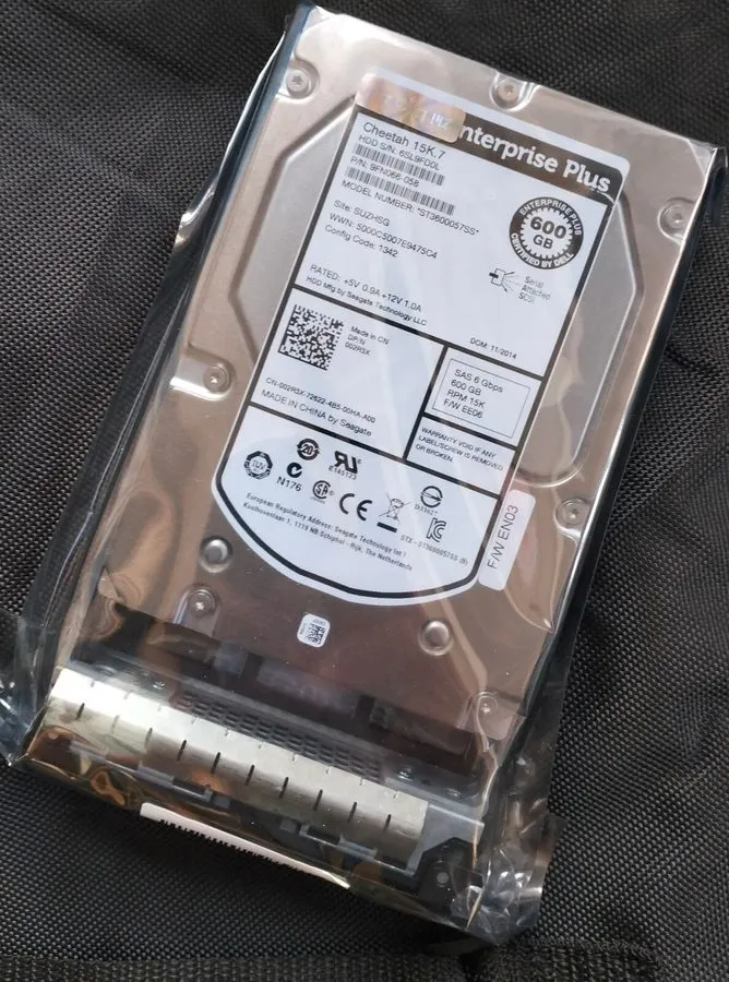 Жёсткий диск 02R3X 600GB 15K SAS 3.5 6G 9FN066-058 EP+ HDD Hard Disk Drive 002R3 — фото лота 2
