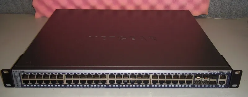 Коммутатор NETGEAR M5300-52G ProSAFE 48-port Gigabit L2+ Managed Stackable Switc