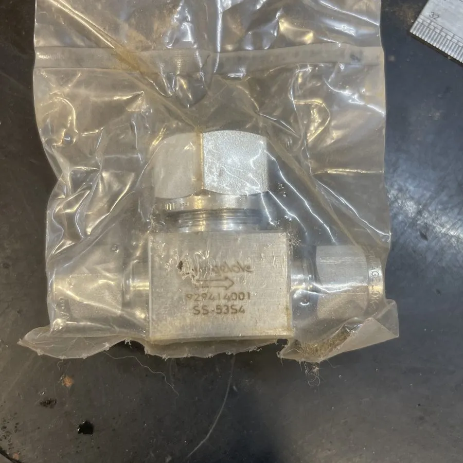 Клапан Swagelok SS-53S4 Stainless Steel Lift Check Valve FNSP