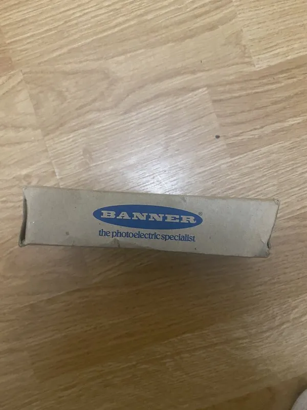 Фотоэлектрический датчик Banner Engineering T18SP6LP Photoelectric Sensor 10-30  — фото лота 1