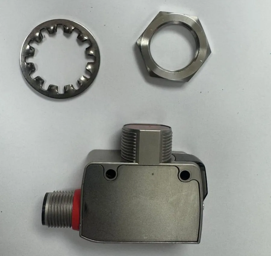 Датчик Keyence LR-ZB240CB Laser Sensor Free / F