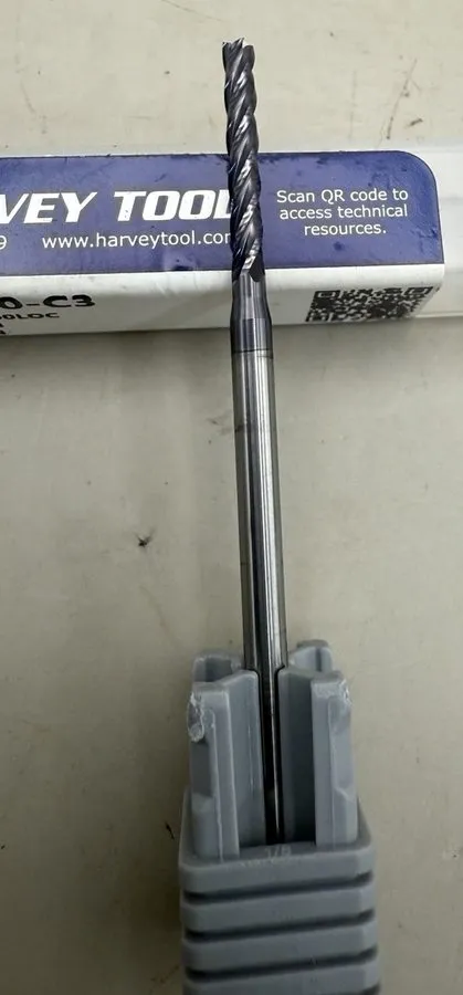 Режущий инструмент Harvey Tool 0.10” Dia x 0.70” LOC Square End Mill Carbide 4FL — фото лота 1