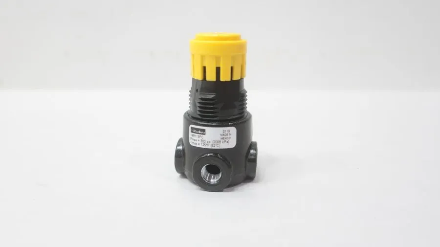 Регулятор давления Parker 14R113FC Pneumatic Regulator 300psi 1/4in Npt