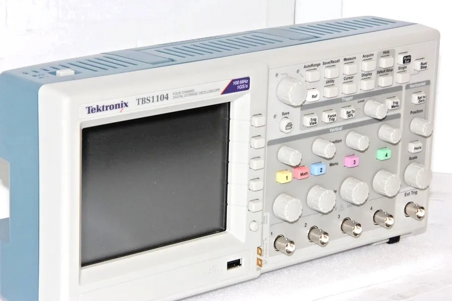 Осциллограф Tektronix TBS1104 Digi Oscilloscope 4 Channel 100MHZ 1GS/S Voltage P