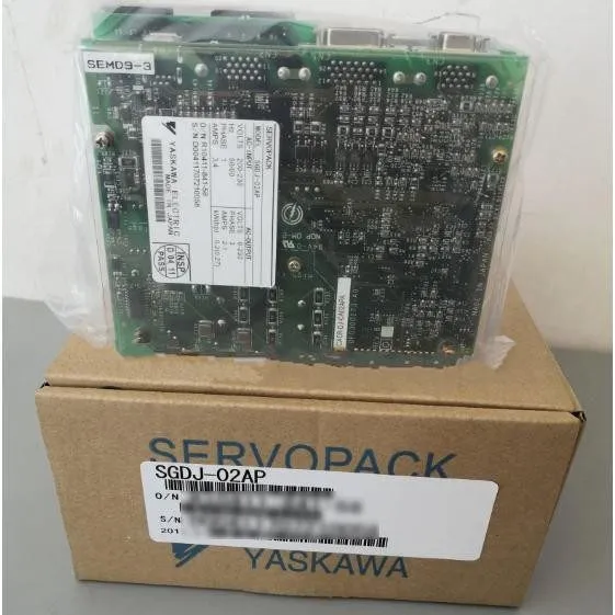 Сервопривод Yaskawa SGDJ-02AP Servopack Servo Amplifier Unit 200V 200W Japan Ind