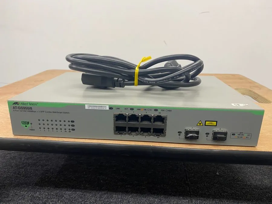 Коммутатор ALLIED TELESIS AT-GS950/8 Switch 8-port TX GIGABIT WebSmart BENT SFP  — фото лота 1
