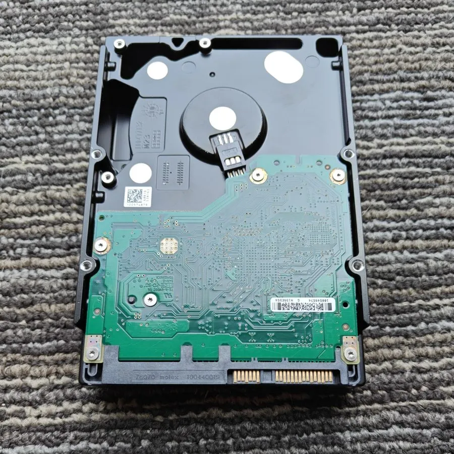 Жёсткий диск Hard Drive для EqualLogic 0WK0CR 600GB 10K SAS-2 3.5'' ST3600002SS  — фото лота 2